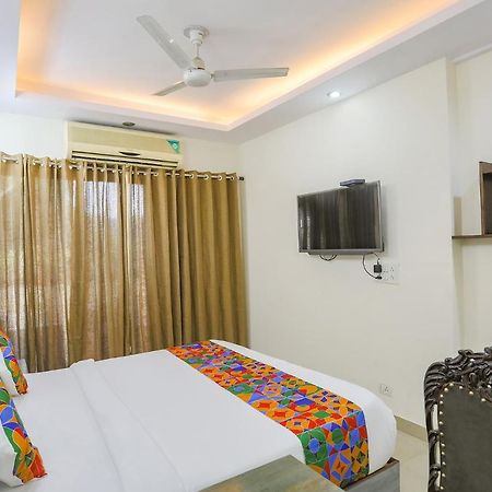 Fabexpress Jpm Harshdeep Hotell New Delhi Exteriör bild